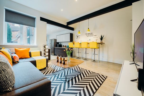 6 Bed Terraced House, Kirby Road, LE3 - Photo 1