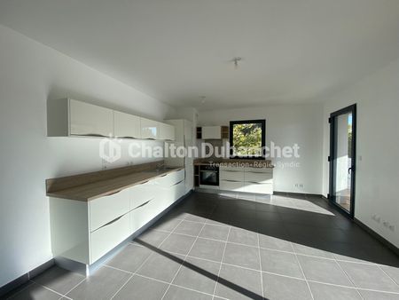 Location Appartement 3 pièces 70m² - Photo 4