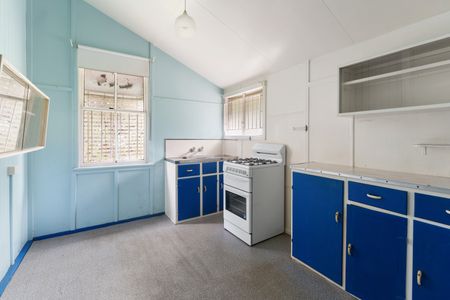 16 Atkinson Street, Hamilton QLD 4007 - House For Rent | Domain - Photo 4