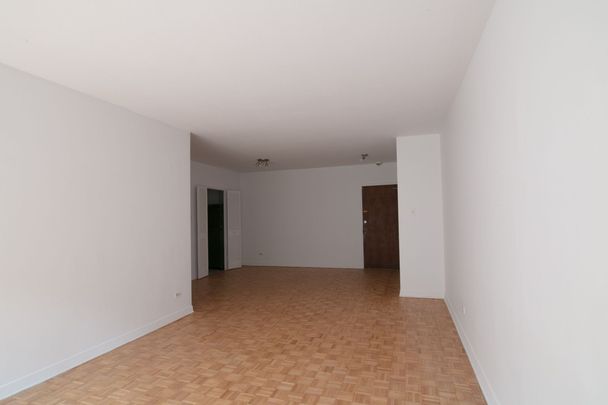 900 Rockland - Photo 1