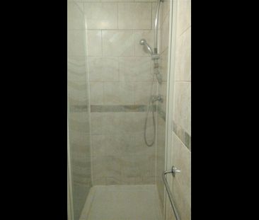 1 Bed Flat, Hackney Road, E2 - Photo 3