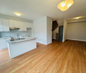 For Lease - 1136 Greentree Path, Oshawa, Ontario - Photo 5