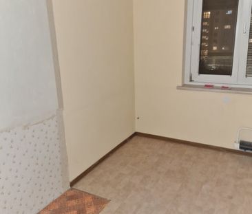 UNBEFRISTET! Gutgelegene und günstige Wohnung mit Loggia! - Foto 2