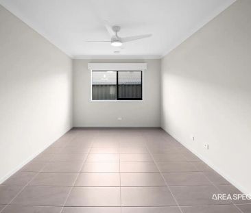 “✨ Modern 4-Bedroom Family Home in a Prime Pakenham Location” - Photo 3