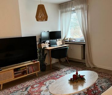 Gemütliche Dachgeschosswohnung in Schwanheim - Photo 1