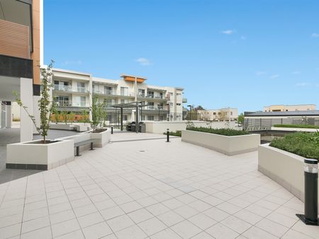 Modern Living - Photo 5