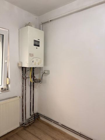 🏠 De închiriat apartament 3 camere – Zona Lipovei- - Photo 4