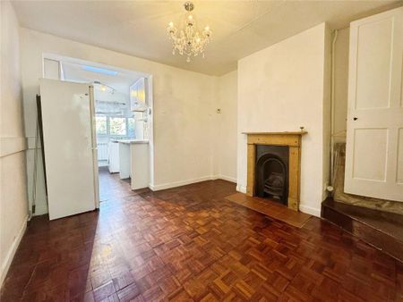 2 bedroom terraced house to rent - Photo 3