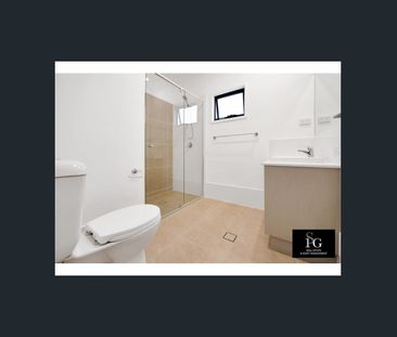 MODERN 3 BEDROOM MODERN DUPLEX - Photo 2