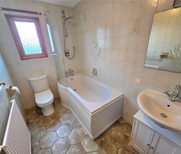 3 bedroom bungalow to rent - Photo 3