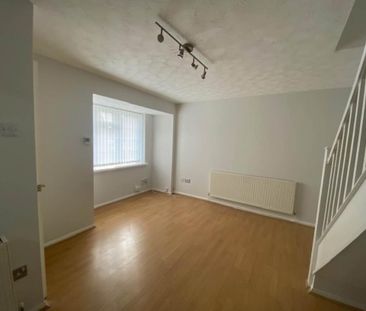 2 bedroom house to rent - Photo 1