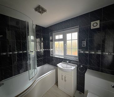 Punch Copse Road, Crawley - Photo 6