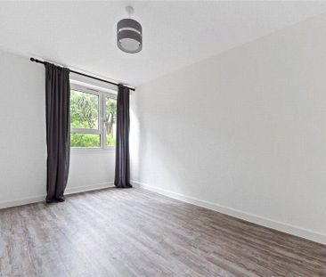 4 bedroom maisonette to rent - Photo 2