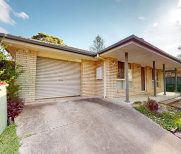 Bright, Comfortable and Affordable Family Home in a Great Location! - Photo 3