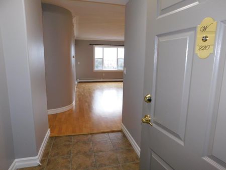 FOR RENT – 767 Parkland Drive, Suite 220, Halifax, Nova Scotia - Photo 3