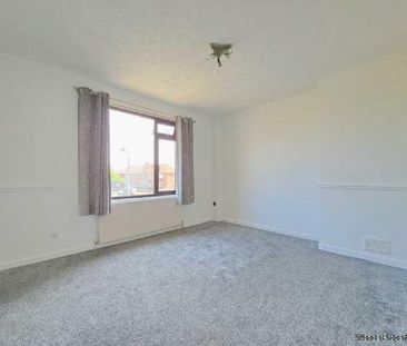 2 bedroom property to rent in Irvine - Photo 4