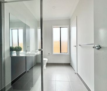 Brand New Rooming Accommodation - Photo 4