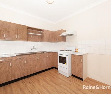 Low-Maintenance Living in a Perfect Location! - Photo 3