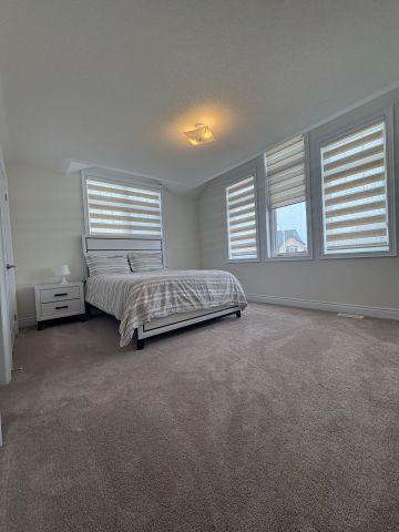 For Lease - 1644 Corsal Court, Innisfil, Ontario - Photo 2