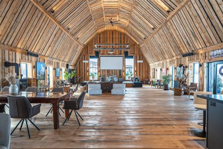 For Lease - 877 Huntmar Drive, Kanata, Ontario - Photo 3