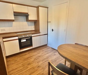 Flat A, 738 Great Northern Road, AB24 2GF, Aberdeen - Photo 2