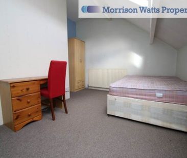 6 Bed - Queens Road, Hyde Park, Leeds - Photo 4