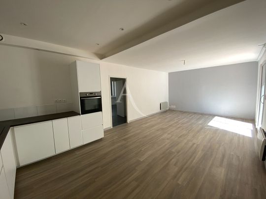 Location Appartement 3 pièces 71m² - Photo 1
