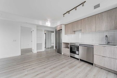 For Lease - 395 Bloor Street Unit# 1211, Toronto, Ontario - Photo 2