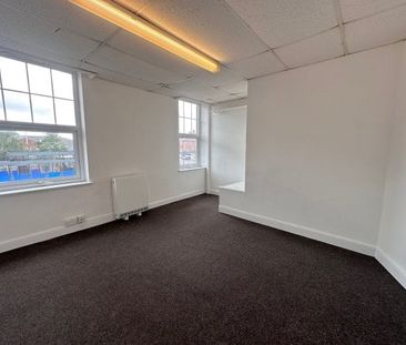 Railway Terrace, Derby, DE1 - Photo 1