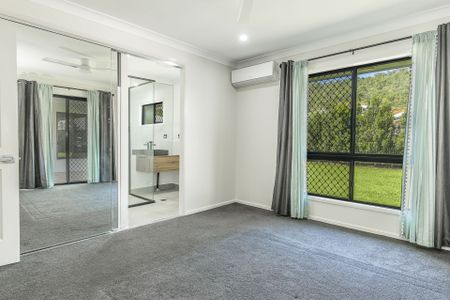 6 St Pauls Court, Mount Louisa - Photo 4