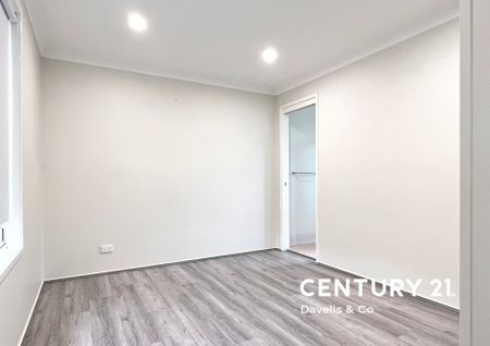 One Bedroom Granny Flat! - Photo 3