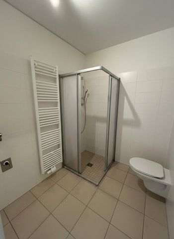 Charmante 2-Zimmer-Wohnung mit Balkon und Stadtblick in Graz! - Photo 3