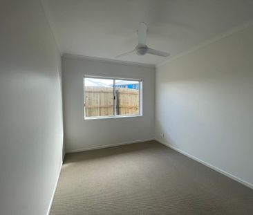 STYLISH LOW MAINTENANCE HOME IN PRIME LOCATION $ 580 per week incre... - Photo 6