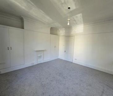 Alexandra Road, Leicester - Photo 2