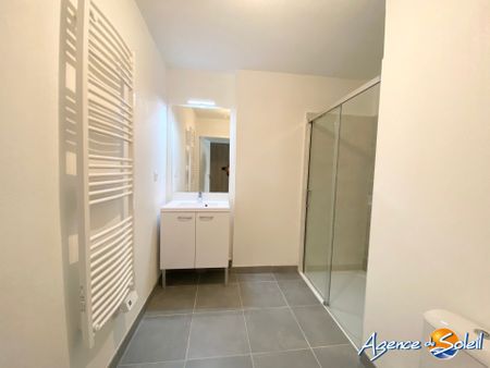 Location Appartement 1 pièce 26m² CASTELNAU LE LEZ 34170 - Photo 2