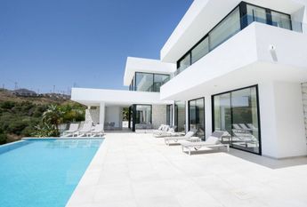 5 bedroom luxury Villa for rent in Benahavís, Andalusia