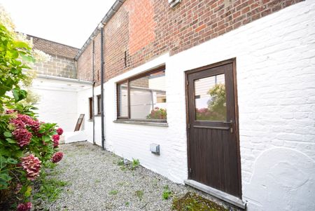 GELIJKVLOERS EENSLAAPKAMER APPARTEMENT - Photo 4