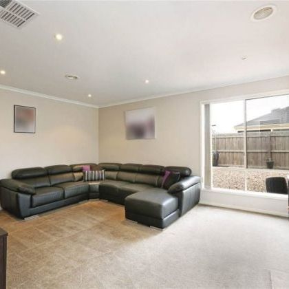 Large Family Home - Photo 1