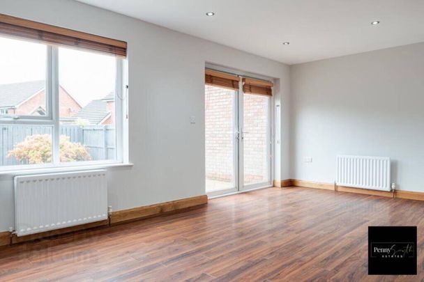 41 Hanover Hill, Bangor, BT19 7NR - Photo 1