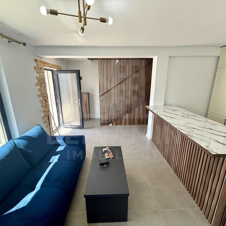 Casa Moderna - P+1 - 150mp - mobilata - utilata - lux - B... - Photo 1