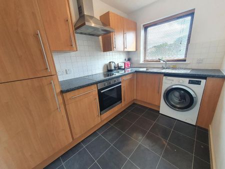 1 bedroom flat to rent - Photo 5