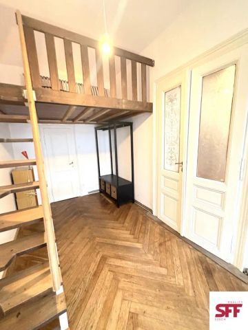 Světlý, nově vymalovaný částečně zařízený byt 3+1 o velikosti 74 m - Fotografie 2