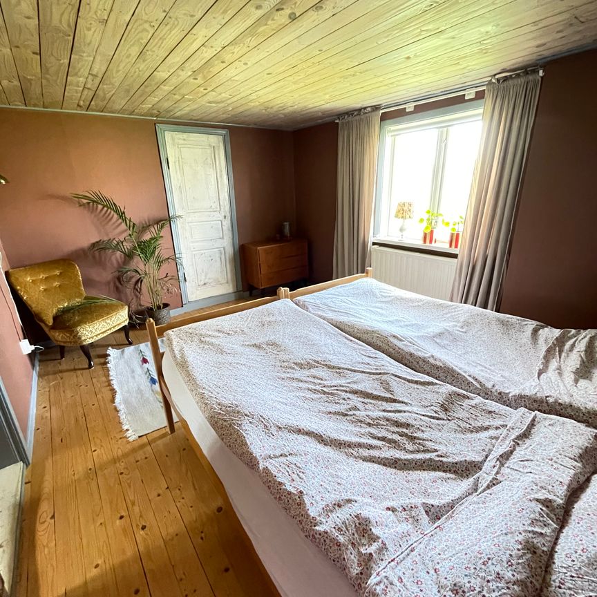 Örebrovägen, Hällestad - Photo 1