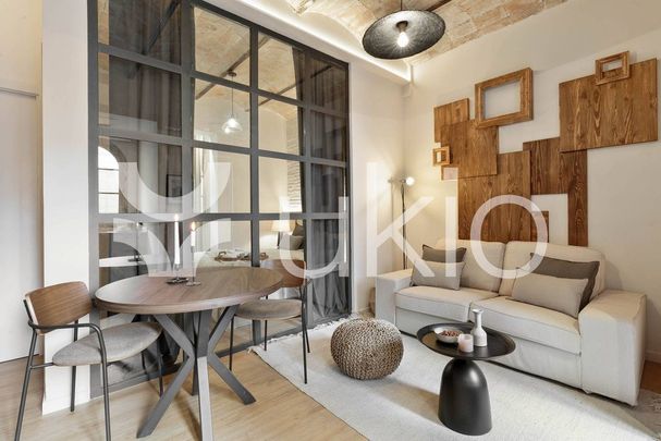 3 room luxury Apartment for rent in Barcelona, Spain - Photo 1