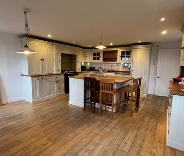 5 bedroom detached house to rent - Photo 5