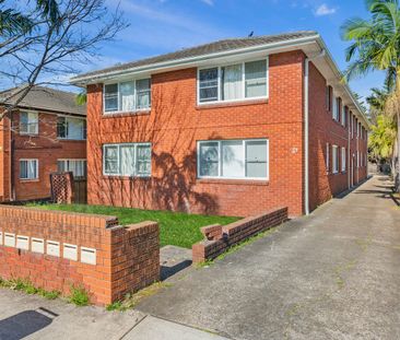 Two Bedroom Apartment - Photo 1
