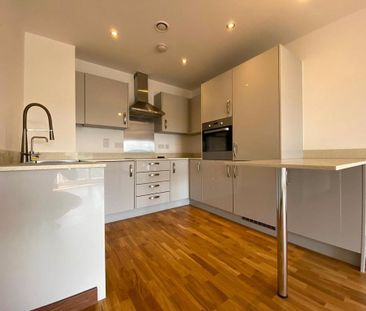 1 bedroom flat to rent - Photo 4