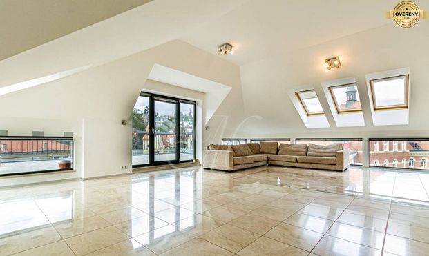 METROPOLITAN │Veľký moderný 3i byt s priestrannou terasou - Photo 1