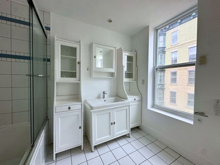 Penthouse de 2 chambres au centre-ville de Montréal, non meublé - Photo 4