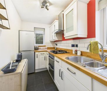 Elford Close, Reading Elford Close, Reading - Photo 3